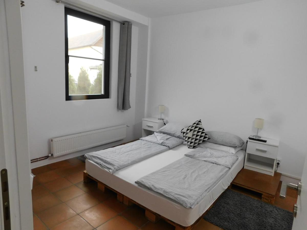 Mountain Vista Suites Zărneşti Extérieur photo